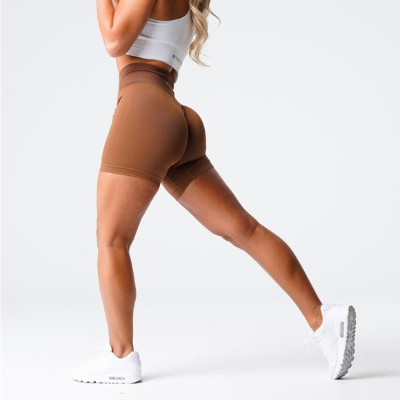 NVGTN Caramel Solid Seamless Biker Shorts Size XS - Picture 1 of 5